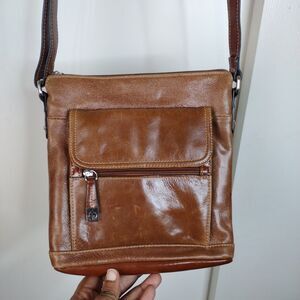 ​Giani Bernini Brown Genuine Leather Crossbody Bag Purse Organizer Boho Distress